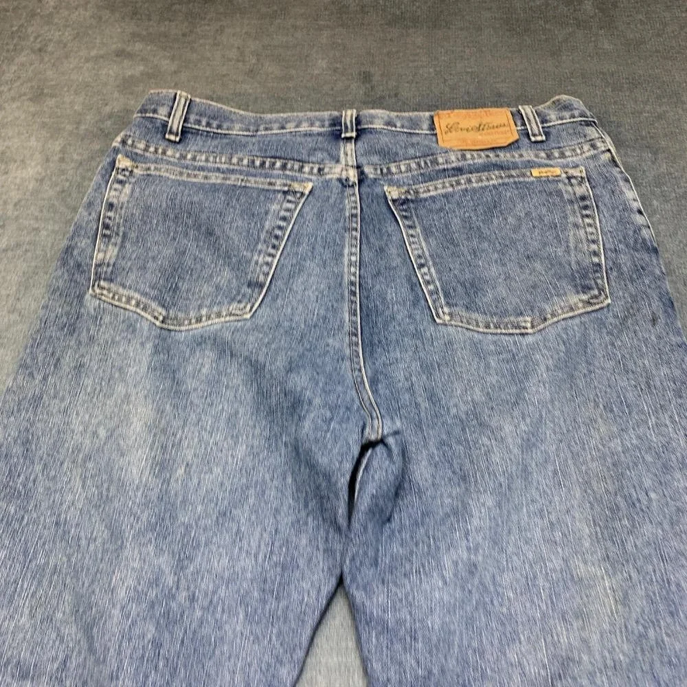 Vintage Levi Strauss Signature Jeans Mens 38x34 Blue Denim Cotton Classic Fit